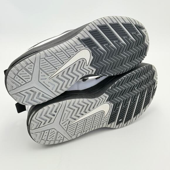 Nike Air Max Dominate XD Outdoor White Black main image 8